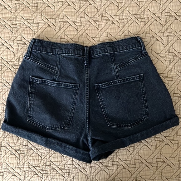 Universal Thread High Rise midi shorts - black - Picture 5 of 7